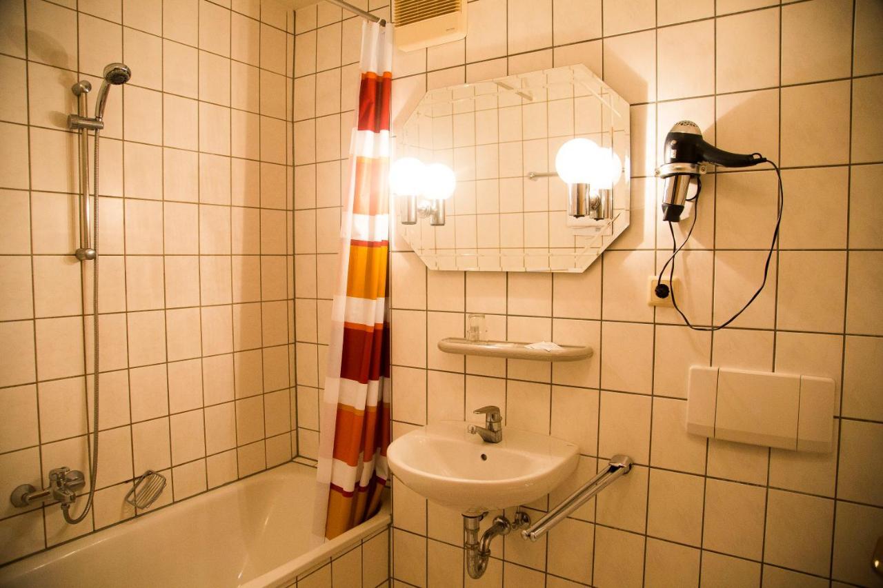 Hotel Stadt Peine Eksteriør bilde