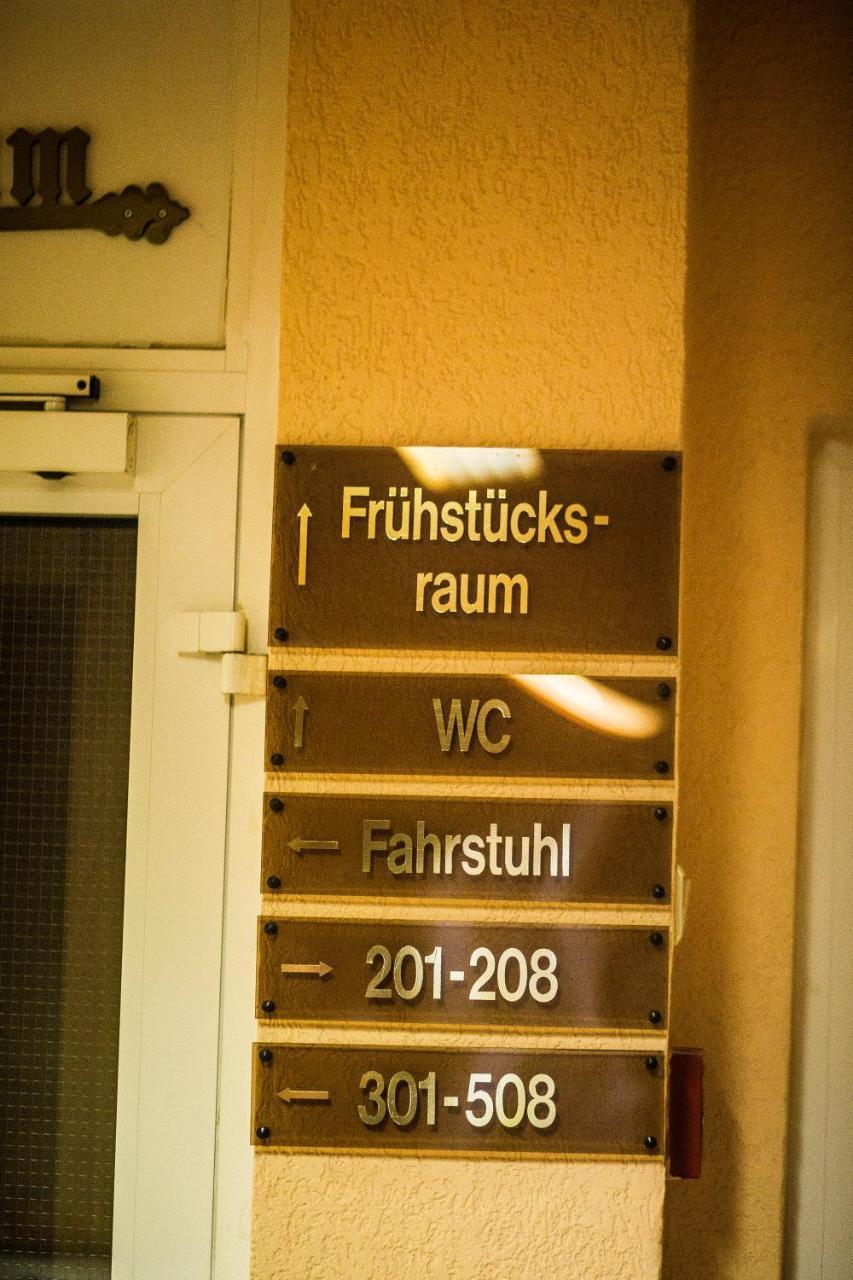 Hotel Stadt Peine Eksteriør bilde